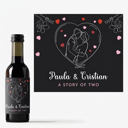 Mini wine bottle personalised with your names - A story for two