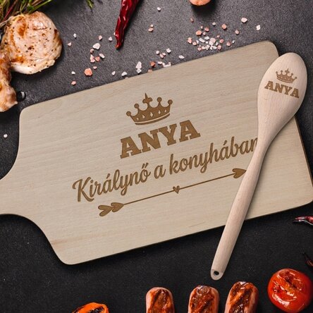 Ajándékkészlet vágódeszkával és kanállal anyukának
