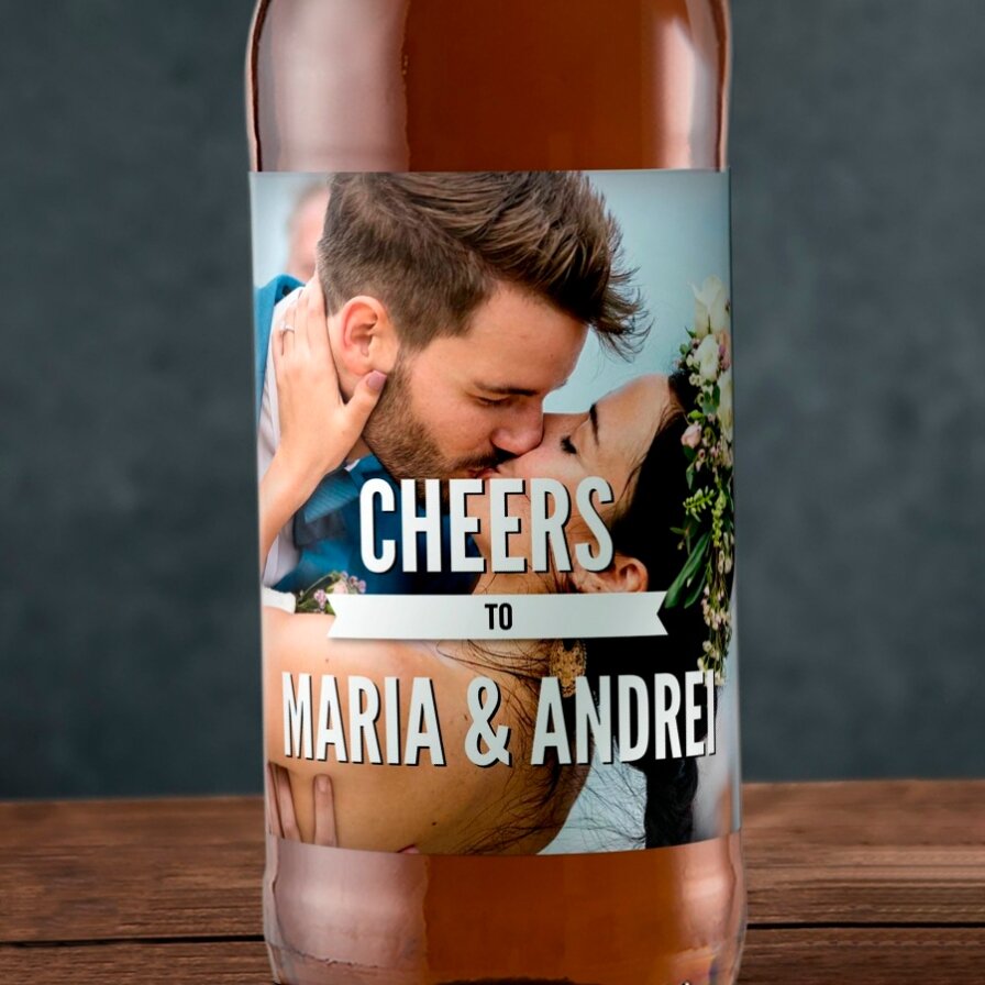 Bere personalizată pentru iubit