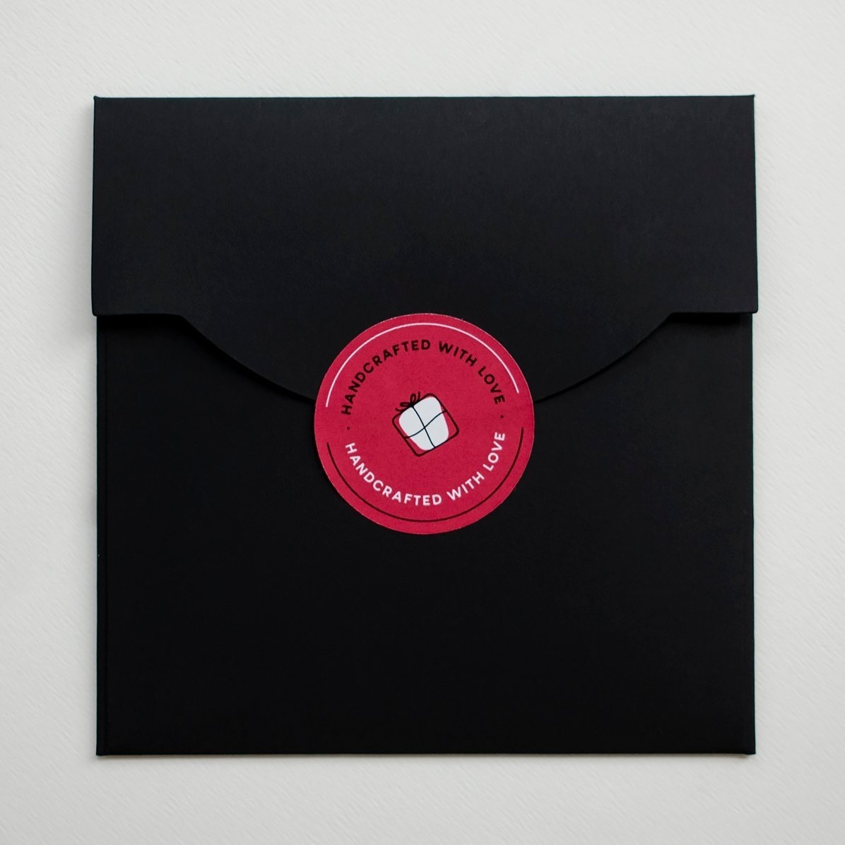 Brățară cu șnur personalizată - bănuț 10 mm - argint 925 - model inițială 2