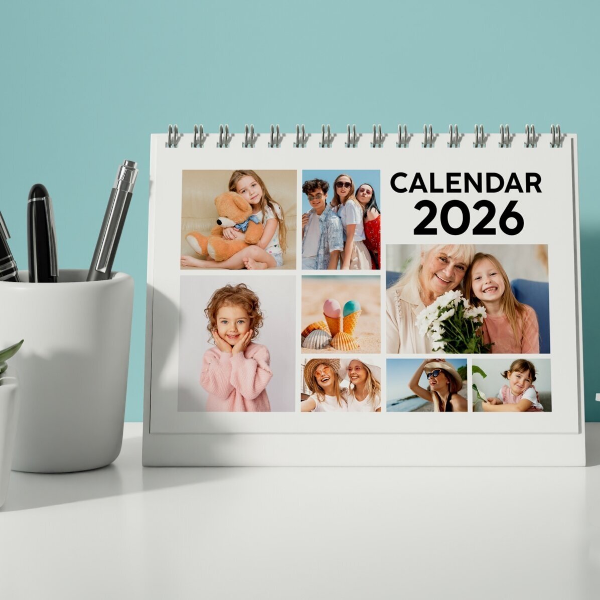 Calendar de birou personalizat cu fotografii