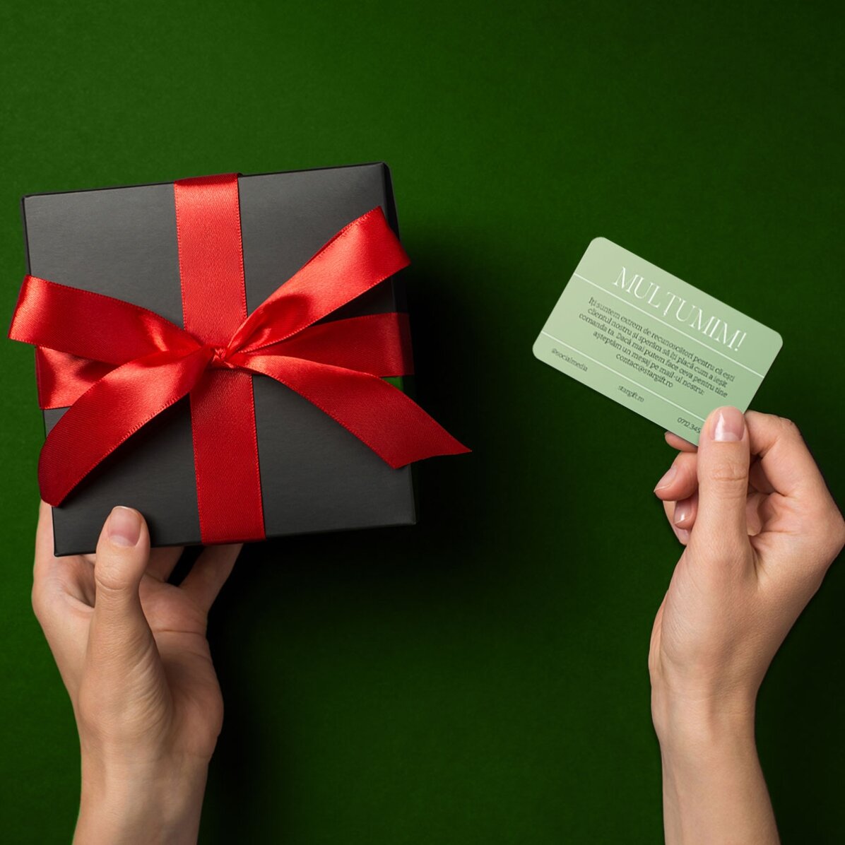 Card aluminiu personalizat față-verso cu text și cod QR - Thank you card