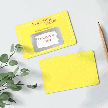 Card aluminiu personalizat față-verso cu text și două poze - Voucher Răzuibil
