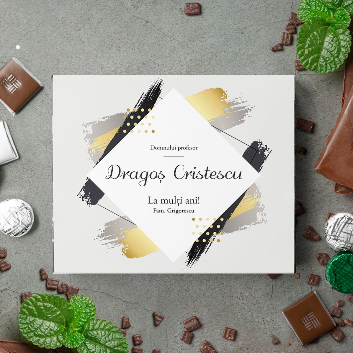 Cutie de bomboane personalizată cu text pentru el - La mulți ani!