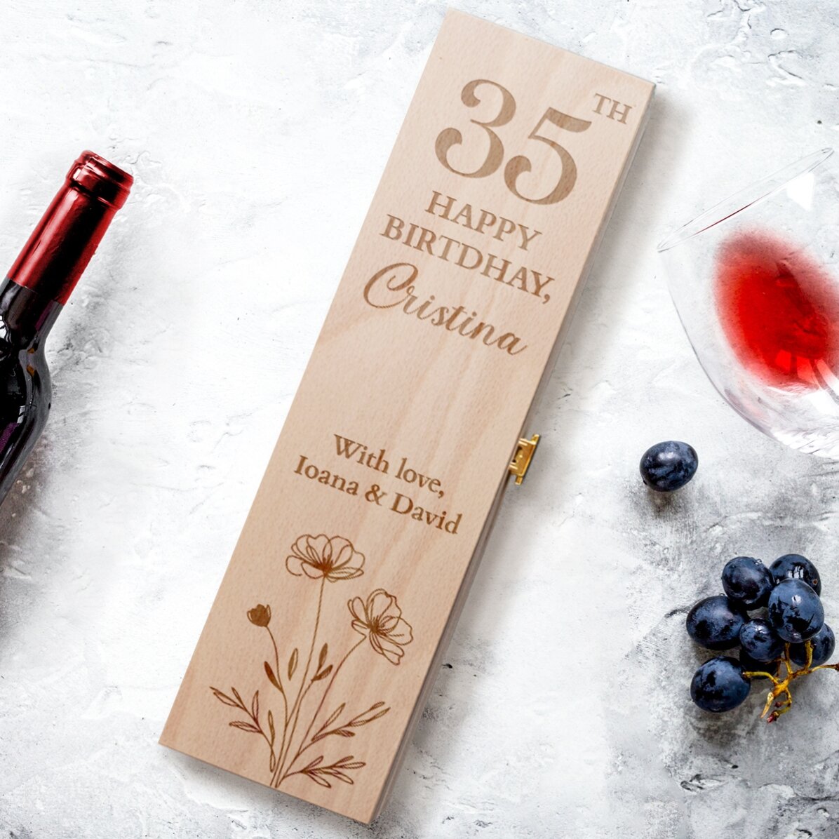 Cutie de vin personalizată cu text pentru ea 