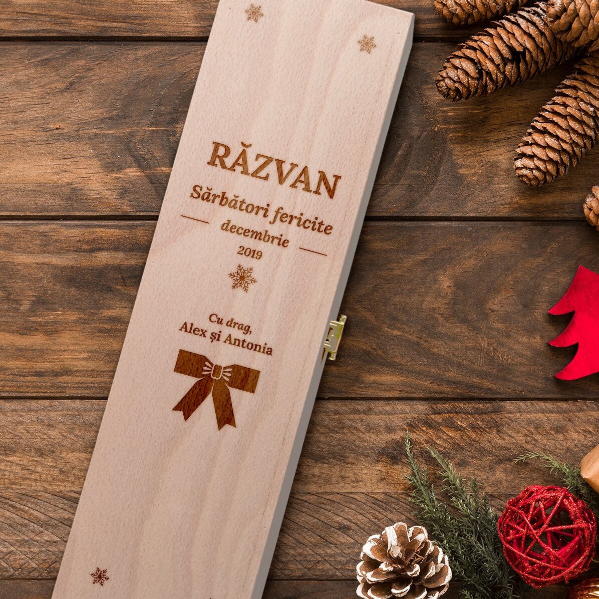 Cutie de vin personalizată - Model Fundiță