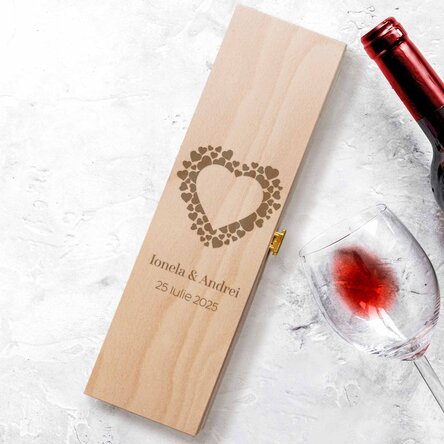 Cutie de vin personalizată - model inimioare