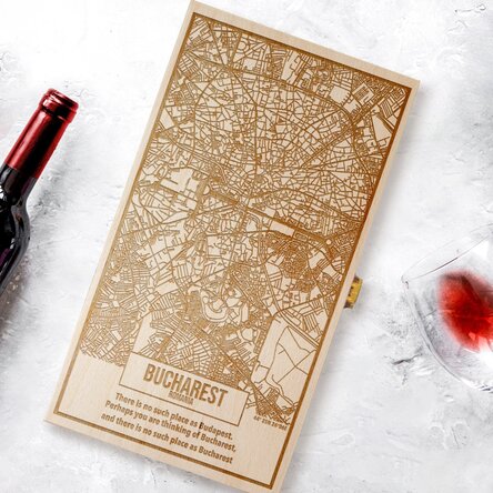 Cutie de vin personalizată pentru două sticle cu mesaj - Harta Bucureștiului