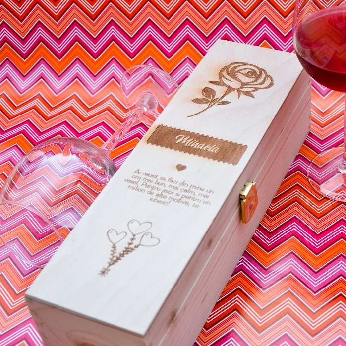 Cutie de vin personalizată - Trandafirul iubirii