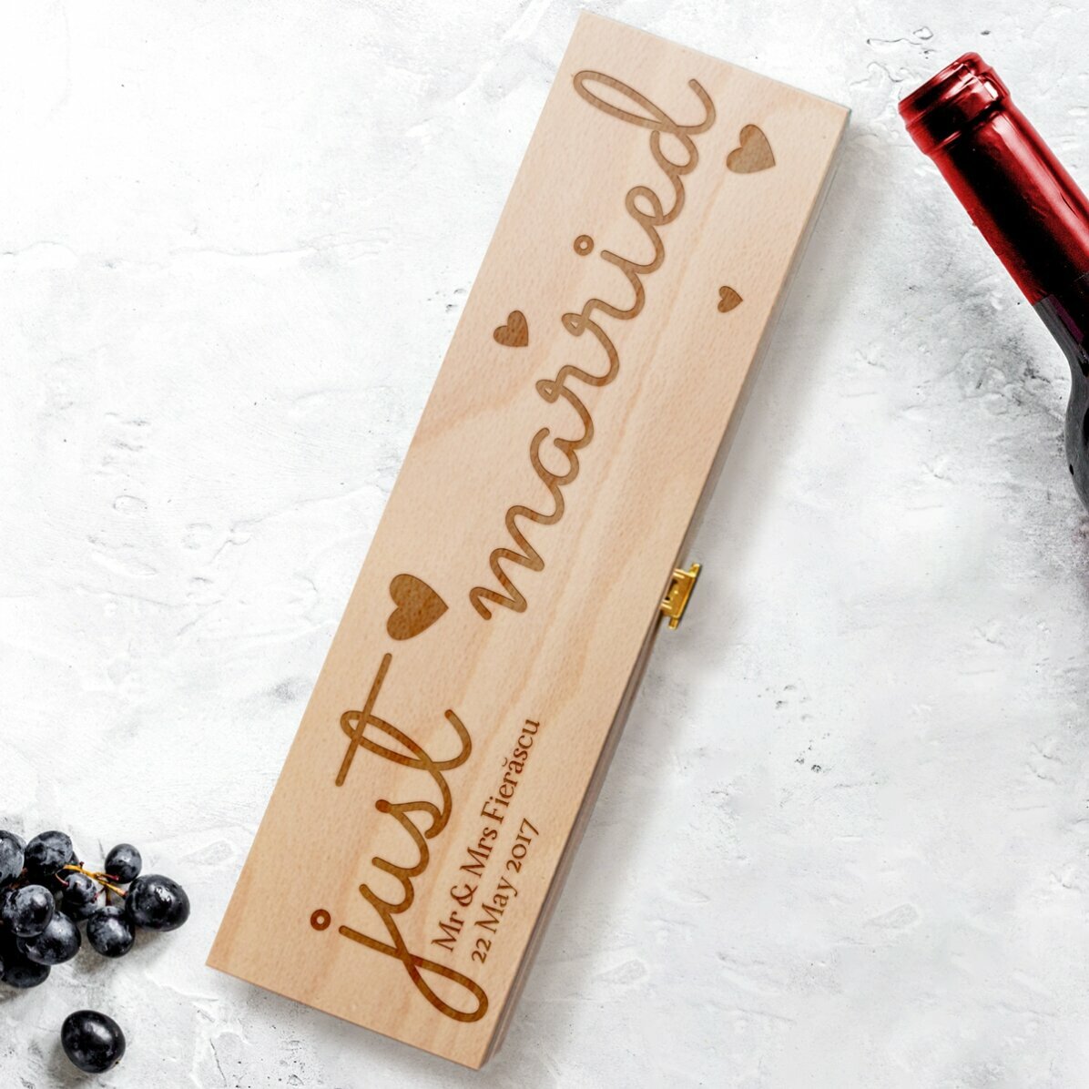 Cutii de vin pentru cupluri și aniversare relație gravate