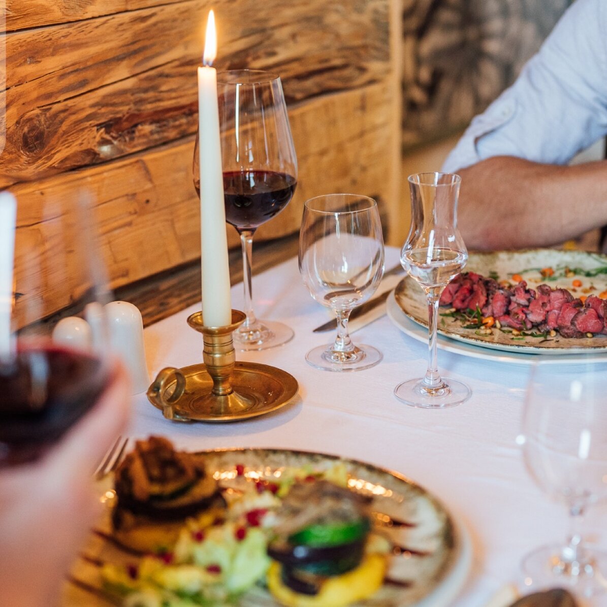 Sejur la Castel Daniel - Escapadă romantică pentru cupluri