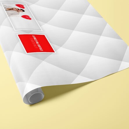 Hârtie de împachetat cadouri personalizată cu o poză și text 