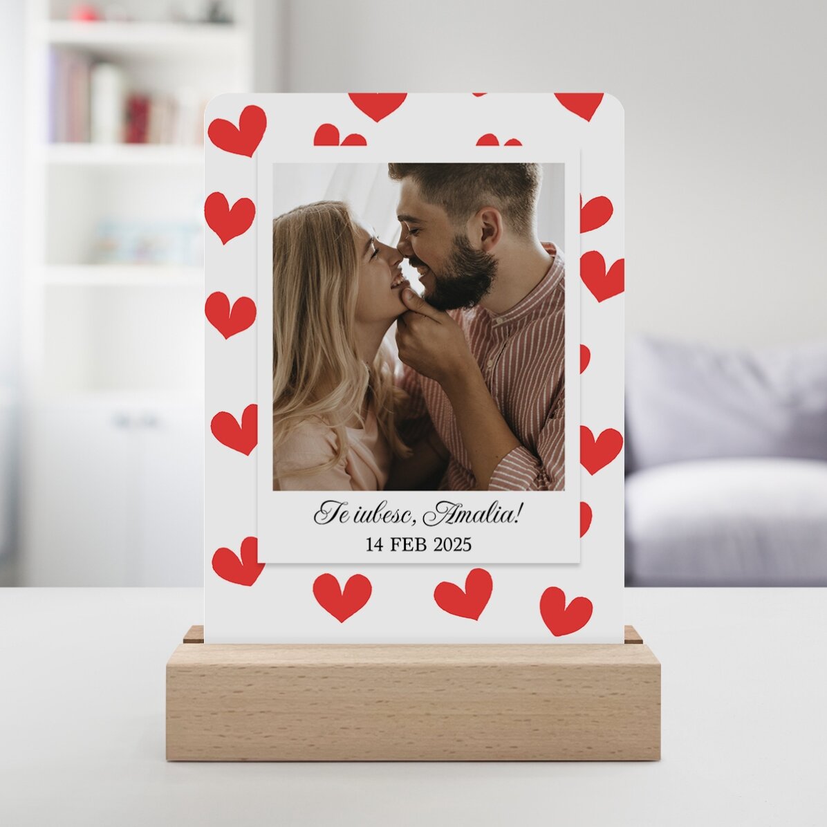 Lampă veghe LED personalizată cu o poză și mesaj - Inimioare