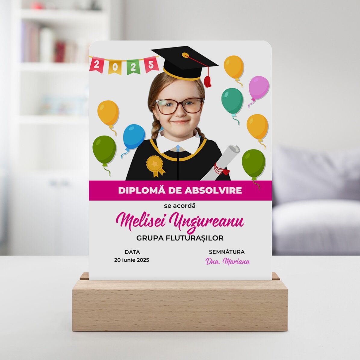 Lampă veghe LED personalizată cu o poză și mesaj pentru copii - Diplomă de absolvire
