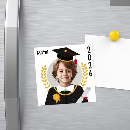 Magnet 10x10 personalizat cu poză și mesaj - Absolvent 