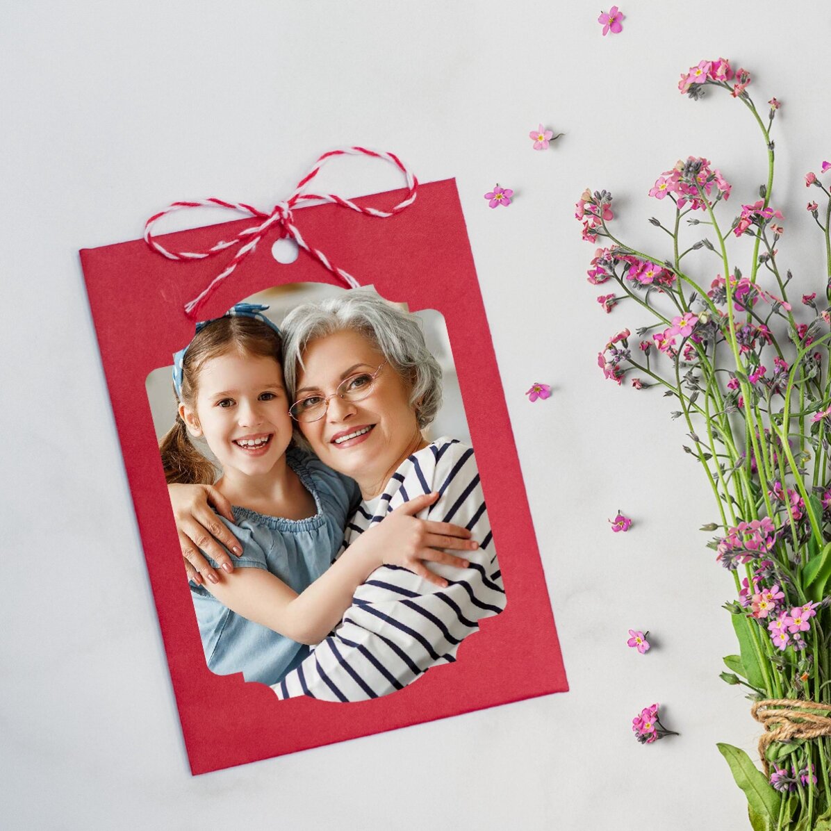 Mărțișor plantabil personalizat cu o poză