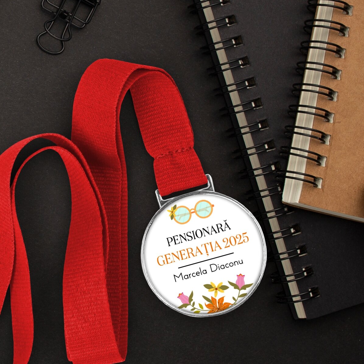 Medalie personalizată cu text - Pensionare