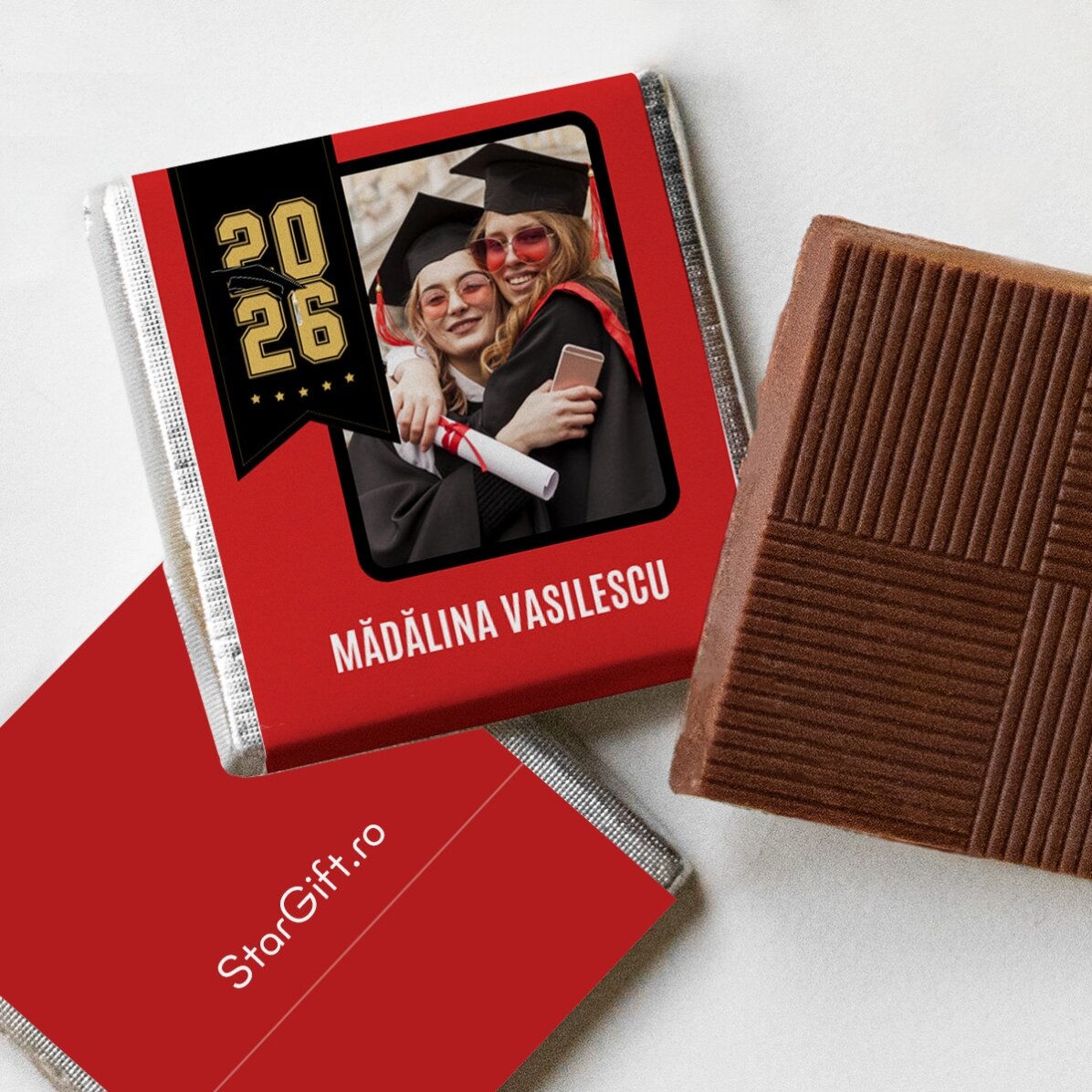 Mini ciocolată personalizată cu nume și an pentru absolvenți