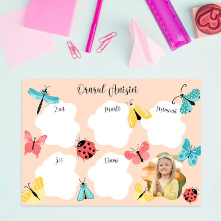 Orar personalizat cu o poză și text - Butterflies