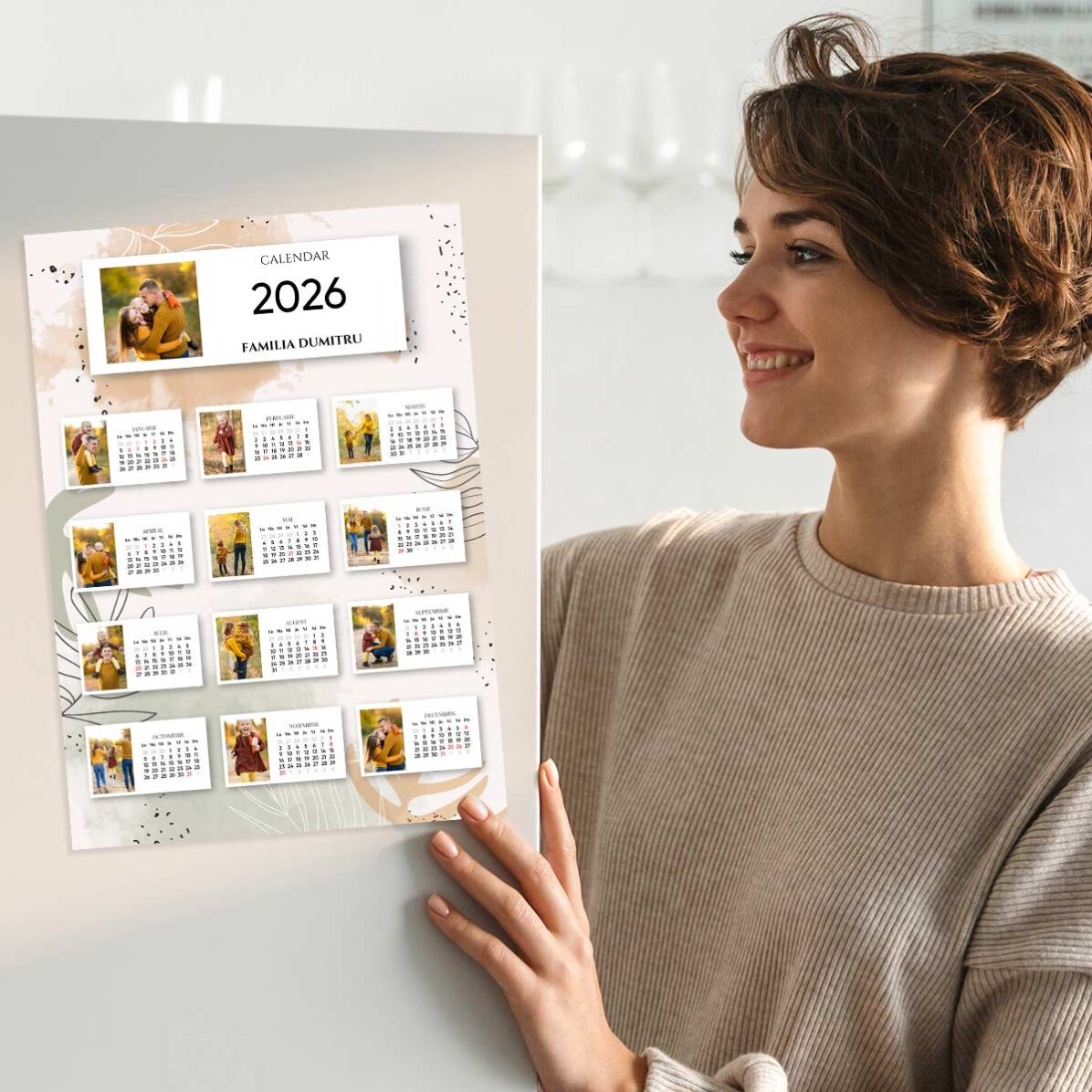 Poster calendar personalizat cu 13 poze și text 