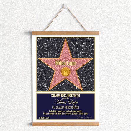 Poster cu agățătoare personalizat cu text - Steaua recunoștinței pentru pensionare