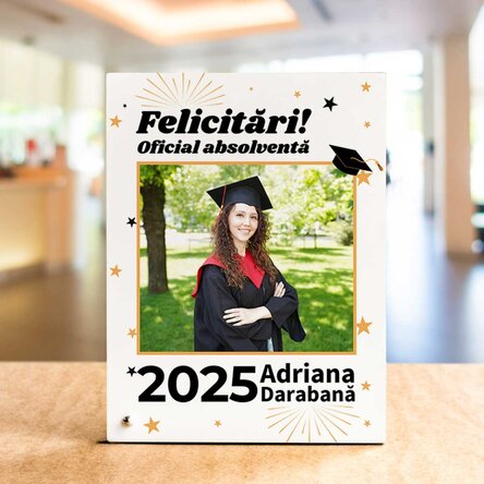 Ramă foto de birou personalizată cu poză și text - Oficial absolventă 