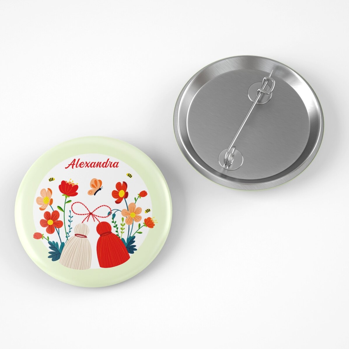 Set cadou mărțișor cu mini ciocolată și insignă personalizată cu nume