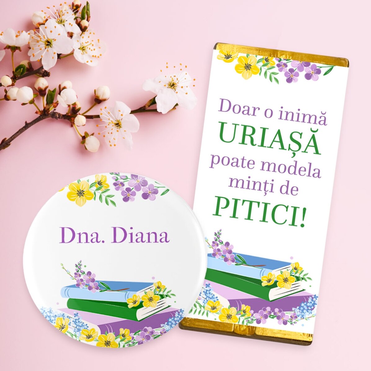 Set cadou cu mini tabletă de ciocolată și insignă personalizată cu nume - Profesoară