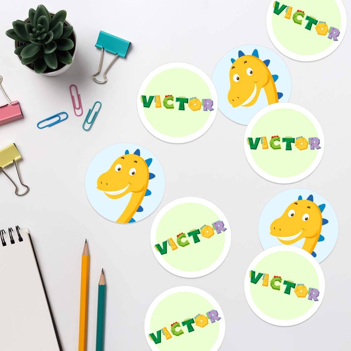 Set personalizat pentru grădiniță sau școală – Dino 