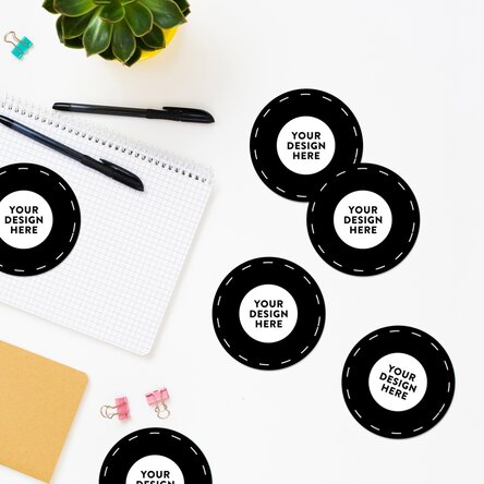 Set de 6 stickere (etichetă autoadezivă) rotunde, diametru 7cm personalizate cu grafica ta