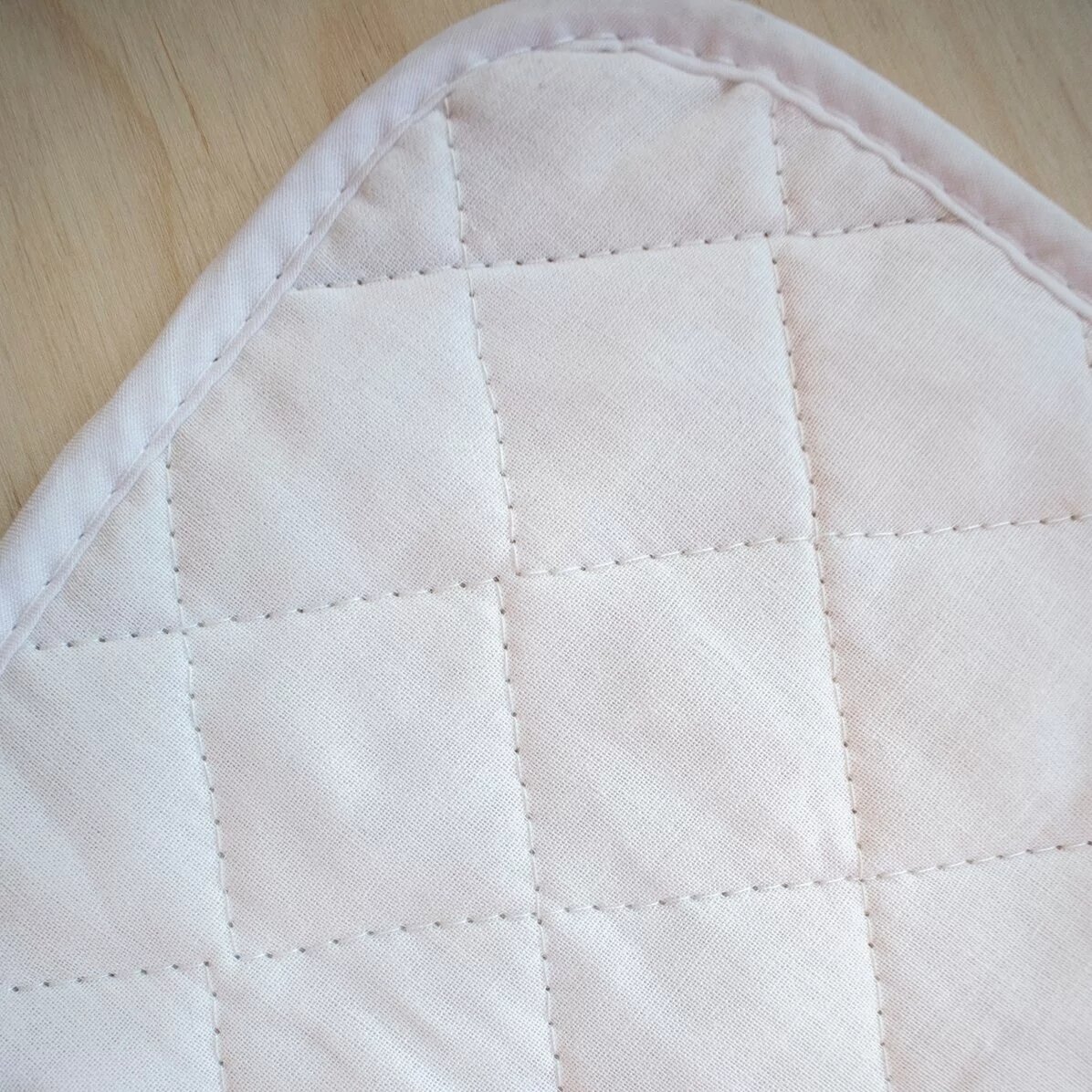 Suport oală fierbinte personalizat cu logo și text