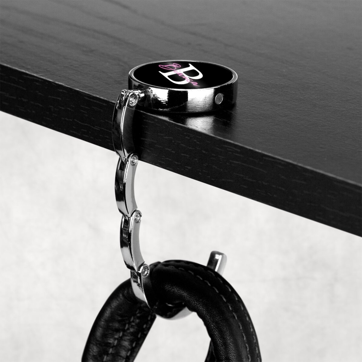 Suport geantă pentru masă personalizat cu nume și inițială