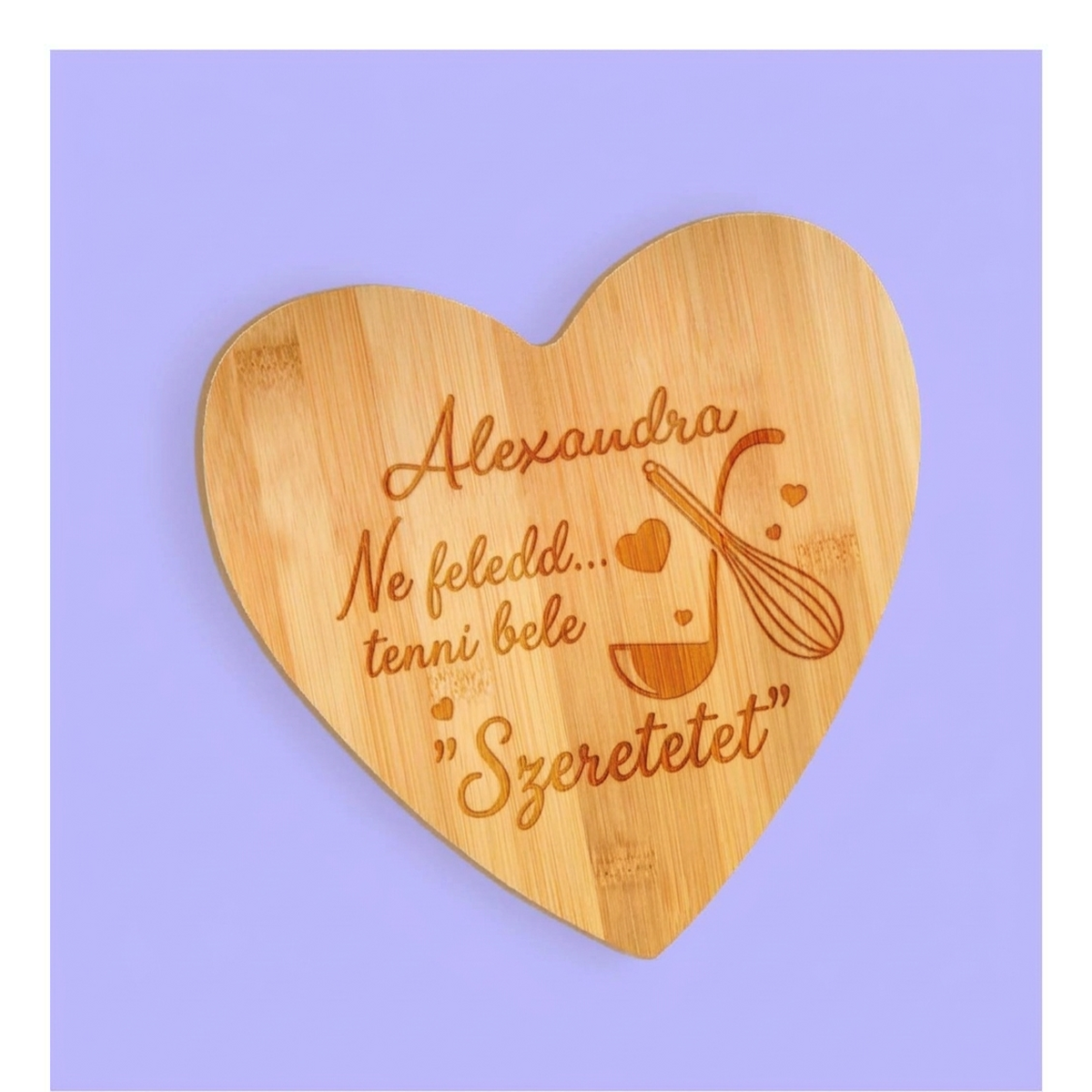 Tocătoare în formă de inimă personalizate