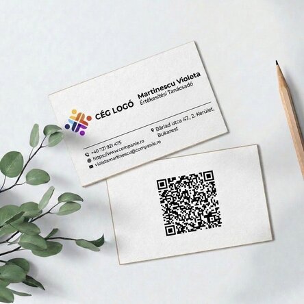Személyre szabott, kétoldalas papír névjegykártyák QR-kóddal és elérhetőségi adatokkal