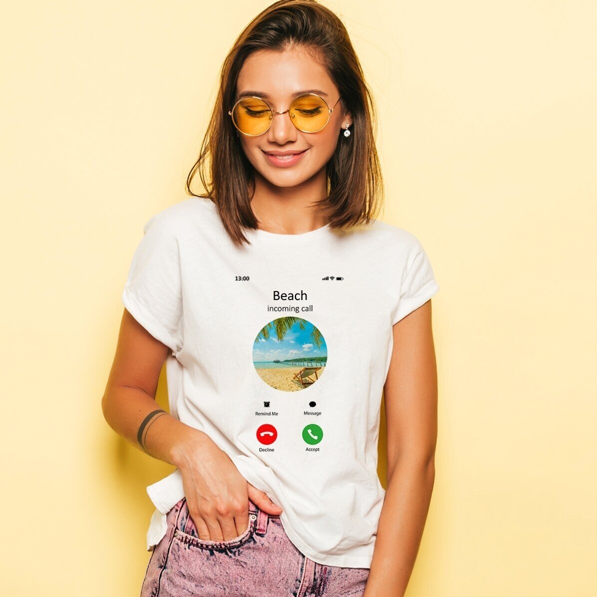 Tricou personalizat cu o poză și text - Incoming call