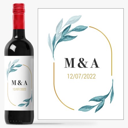 Vin personalizat cu inițialele voastre și dată