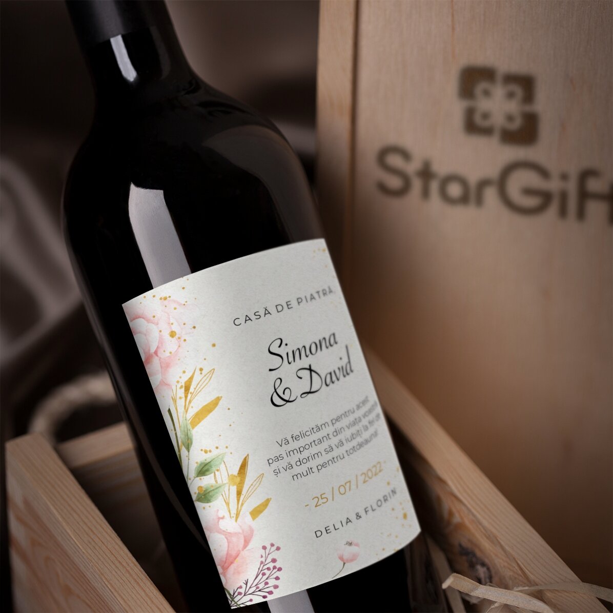 Vin personalizat cu text - Felicitări, mirilor