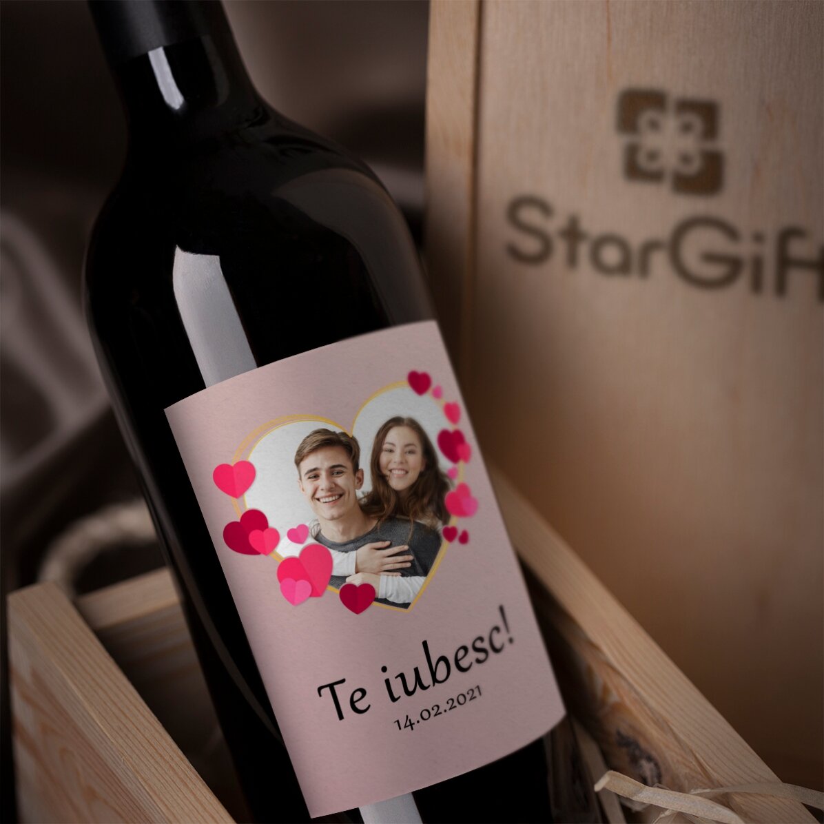 Vin personalizat cu text și poză - In love